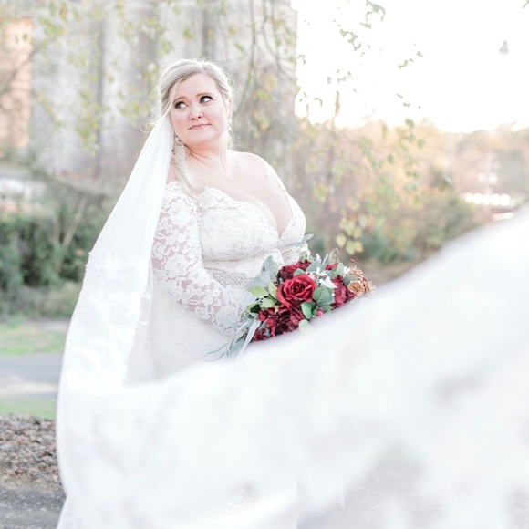 Meet the Posher, Sydney Logan💞 - Picture 3 of 3